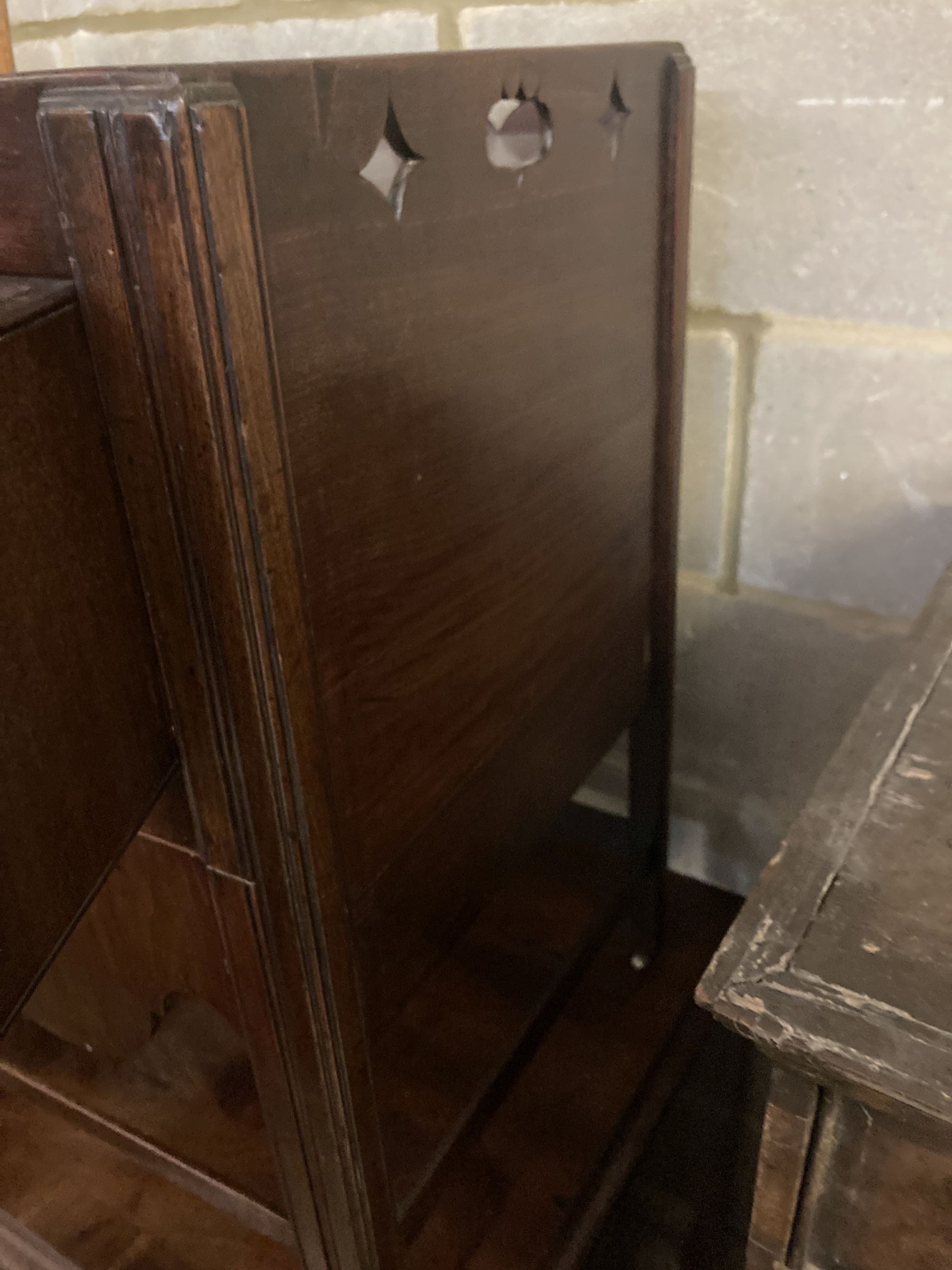 A George III mahogany tray top commode, width 50cm depth 44cm height 76cm